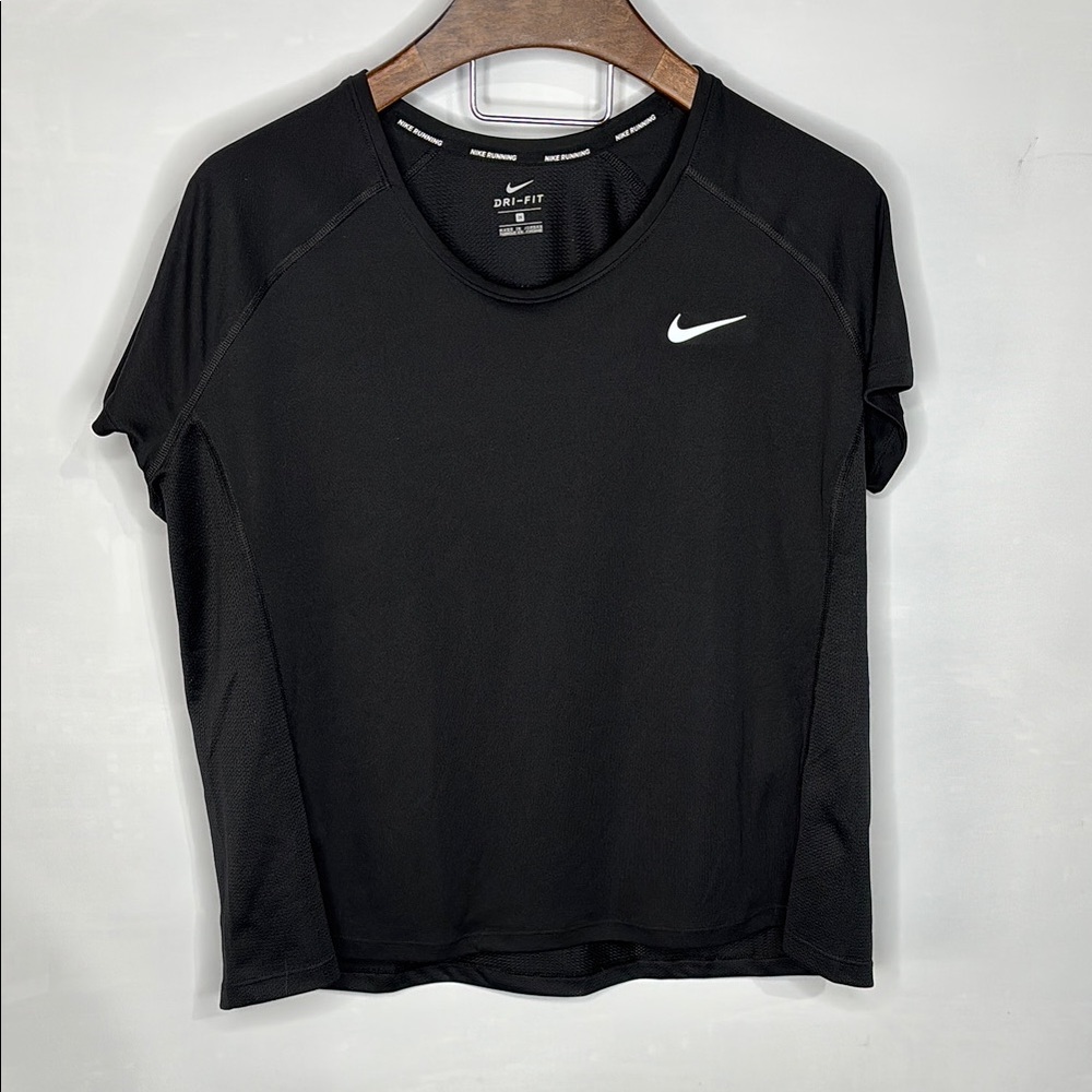 Nike Women's Black Dri-FIT Top SZ 2XL